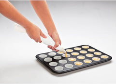 Zenker 6541 Black Metallic 24Er Mini-Muffinform – Antihaftbeschichte Für Perfekte Mini-Muffins, Ø 4,5 cm, Made in Germany Formen und Backbleche Naty Shop