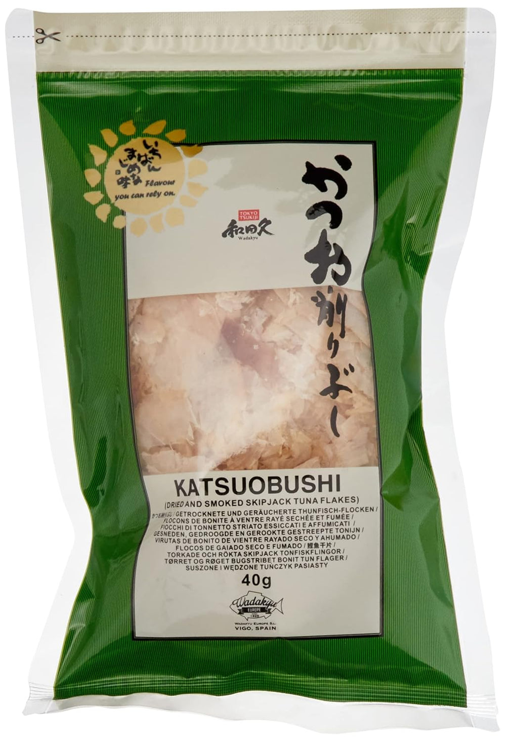 Katsuobushi Bonito Flocken – Aus 100 Prozent getrootkenem und geräuchertem Bonito Tunfisch – Ideal für die japanische Küche – 1 x 40 g