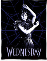 Herding Wednesday Fleecedecke, ca. 130X170 cm, 100 % Polyester, schwarz Betten und Decken Beuche den Herding-Store Standardtitel