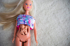 Simba 105733333 - Steffi Love Welcome Twins, Păpușă însărcinată, Cu gemeni, Cu masă de schimbat și cadă, Accesoriu, Păpușă de îmbrăcat, 29Cm, Pentru copii de la 3 ani în sus Papusi Naty Shop