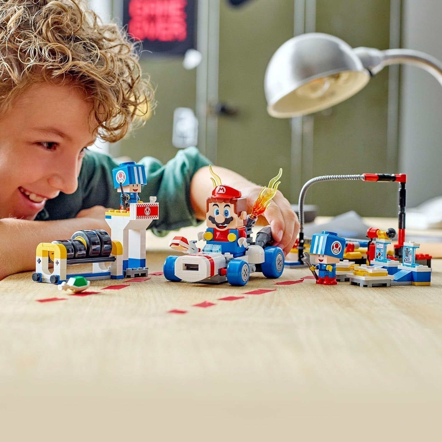 LEGO Super Mario: Mario Kart - Atelierul lui Toad, personaj Nintendo, jucărie personalizabilă, set de aventură, cadou pentru băieți, fete și gameri de la 8 ani 72035 Seturi de constructie Besuche den LEGO-Store