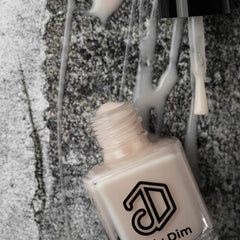 Jolly Dim von Inglot Nail Polish Crepe 2. Nagellack mit Glanzeffekt