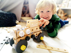 Small Foot Konstruktionsset Miniwob aus Holz, kreativer Bausatz mit Werkzeugen und Zubehör, ab 3 Jahren, 11810, Grau Gelb