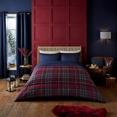 Night Lark Bettdecken- und Kissenbezug-Set, 10,5 Tog, Einzelbett, klassisches rotes Schottenkaro, luxuriöse Bettwäsche, hypoallergen, maschinenwaschbar, Naty Shop, klassische rote Schottenkaro-Bettdecken und Steppdecken, Einzelbett