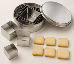 Formă de biscuiți din oțel, pătrată, 6 bucăți, 200 g