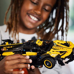 LEGO Technic Bugatti Rennwagen, Automodellbausatz, Sportwagenspielzeug, kultiges Sammlerauto-Set, Bauspielzeug ab 9 Jahren 42151 Bausätze Besuchen Sie den LEGO-Store