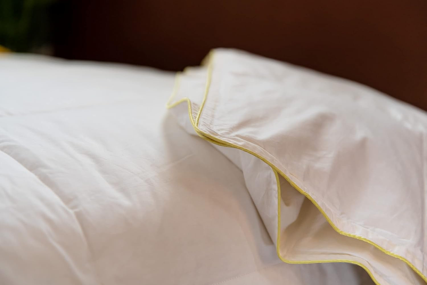 San Carlos Vivaldi - plapumă, densitate 180 G + 120 G, 92% puf, 8% pene, 4 sezoane, alb Plapumi si pilote Naty Shop