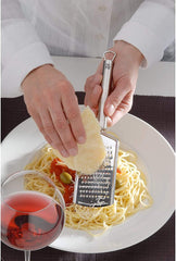 WMF Profi plus Käsereibe aus Edelstahl 25 cm, feine Rasierfläche Schäler Naty Shop