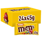 M&M's Erdnuss-Schokoladen-Großpackung, 24 x 45 g Schokoladen-Linsen mit Erdnussgeschmack, Schokoladengeschenk (1080 g), ideal als Leckerbissen zum Thema Fußball