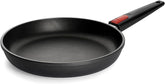 Woll Nowo Titanium tigaie plată - Inducție, 5 Cm înălțime, mâner detașabil - pentru toate tipurile de plită, Aluminiu turnat, acoperire antiaderentă Oale si Tigai Naty Shop 28 Cm