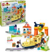 LEGO DUPLO Town Große interaktive Eisenbahn, Bauspielzeug für Kleinkinder ab 3 Jahren, Push & Go-Lokomotive mit Lichtern und Geräuschen, Gleisteile, Vorschul-Lernspielzeug 10428 Bausätze Besuchen Sie den LEGO-Store Default Title