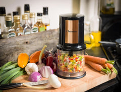 Bestron Elektrischer Multi-Zerkleinerer, Universalzerkleinerer Mit Zwei Schneidemessern & 500Ml Kapazität, Große Pulstaste, 400 Watt, Farbe: Kupfer Kitchen Naty Shop