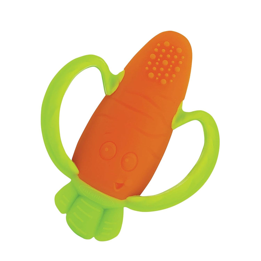 Infantino Lil' Nibbles, inel de dentiție din silicon texturat, jucărie de dentiție pentru bebeluși fără BPA, moale, ușor de ținut în mână, stimulare senzorială pentru sugari, morcov