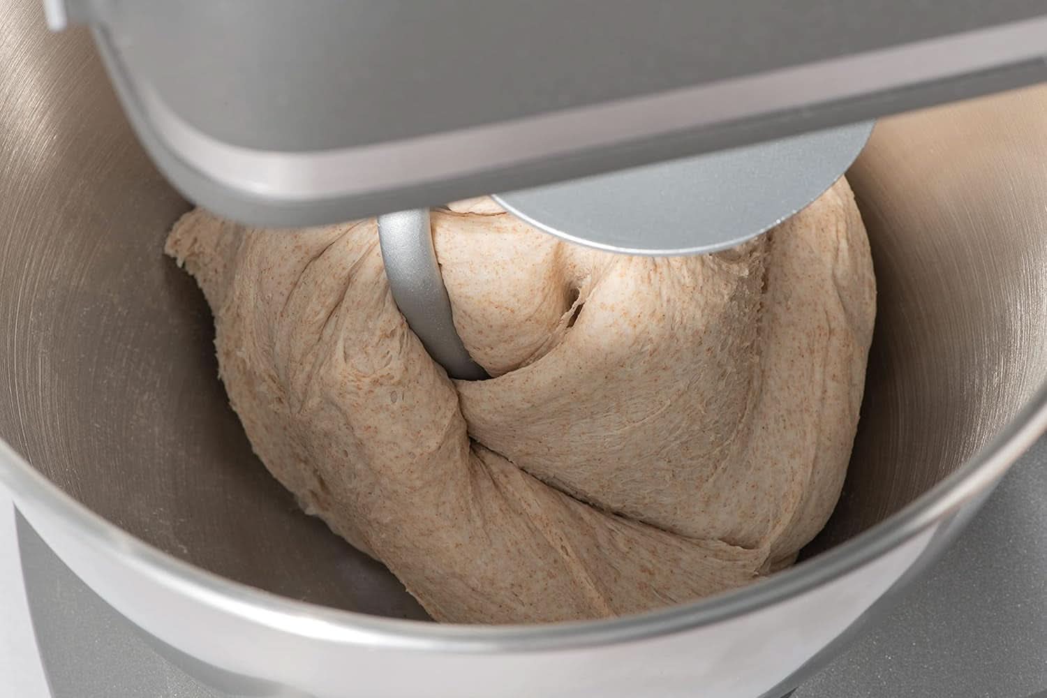 AEG KM5-1-4BPT Robot de bucătărie / + accesorii / 1200 W / 6 setări de viteză Mama si Copilul Naty Shop