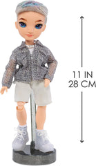 Rainbow High Modepuppe – Aidan Russel - Lila Junge Puppe – Modisches Outfit & 10+ Bunte Spiel-Accessoires - Für Sammler und Kinder von 4-12 Jahren
