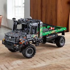 LEGO 42129 Technic 4X4 Mercedes-Benz Zetros Offroad Truck, mașină controlată de la distanță, jucărie camion controlată prin aplicație, idee de cadou pentru adulți și copii, bărbați și femei Seturi de constructie Besuche den LEGO-Store