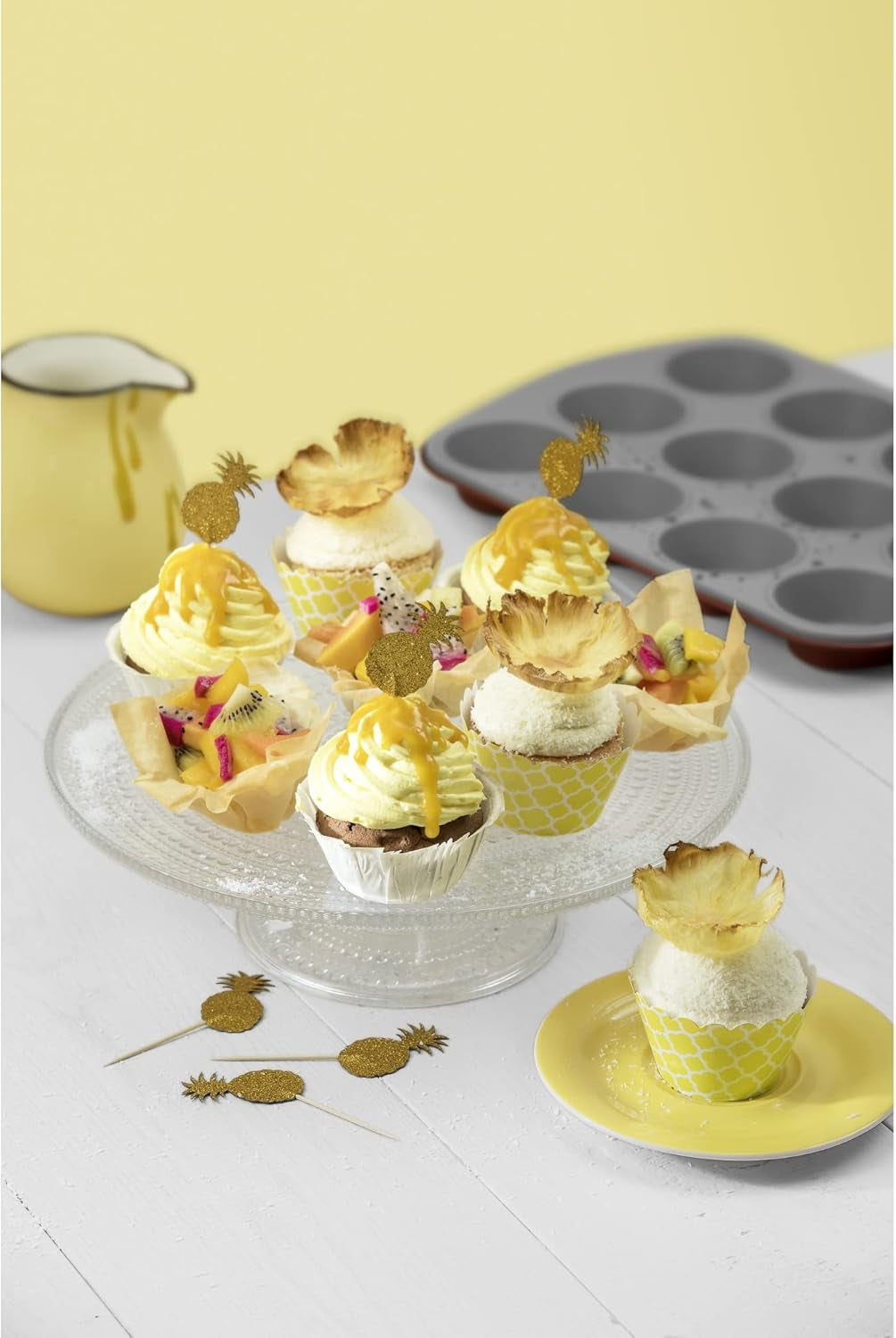 Original Kaiser Classic plus Muffinform Für 12 Muffins, Muffinform Blech 38X27 Cm, Antihaftbeschichtet, Standardgröße, Cupcake Formen, Muffin Backform, Rot Matrite si tavi pentru copt Naty Shop