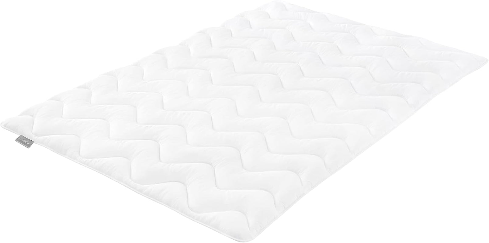 Traumnacht leichte Sommerbettdecke 155X220 cm, antiallergische Bettdecke, speziell für den Sommer, mit angenehm weichem Mikrofaserbezug, Öko-Tex-zertifiziert, hergestellt nach dem deutschen Qualitätsstandard Bettdecken und Steppdecken Naty Shop