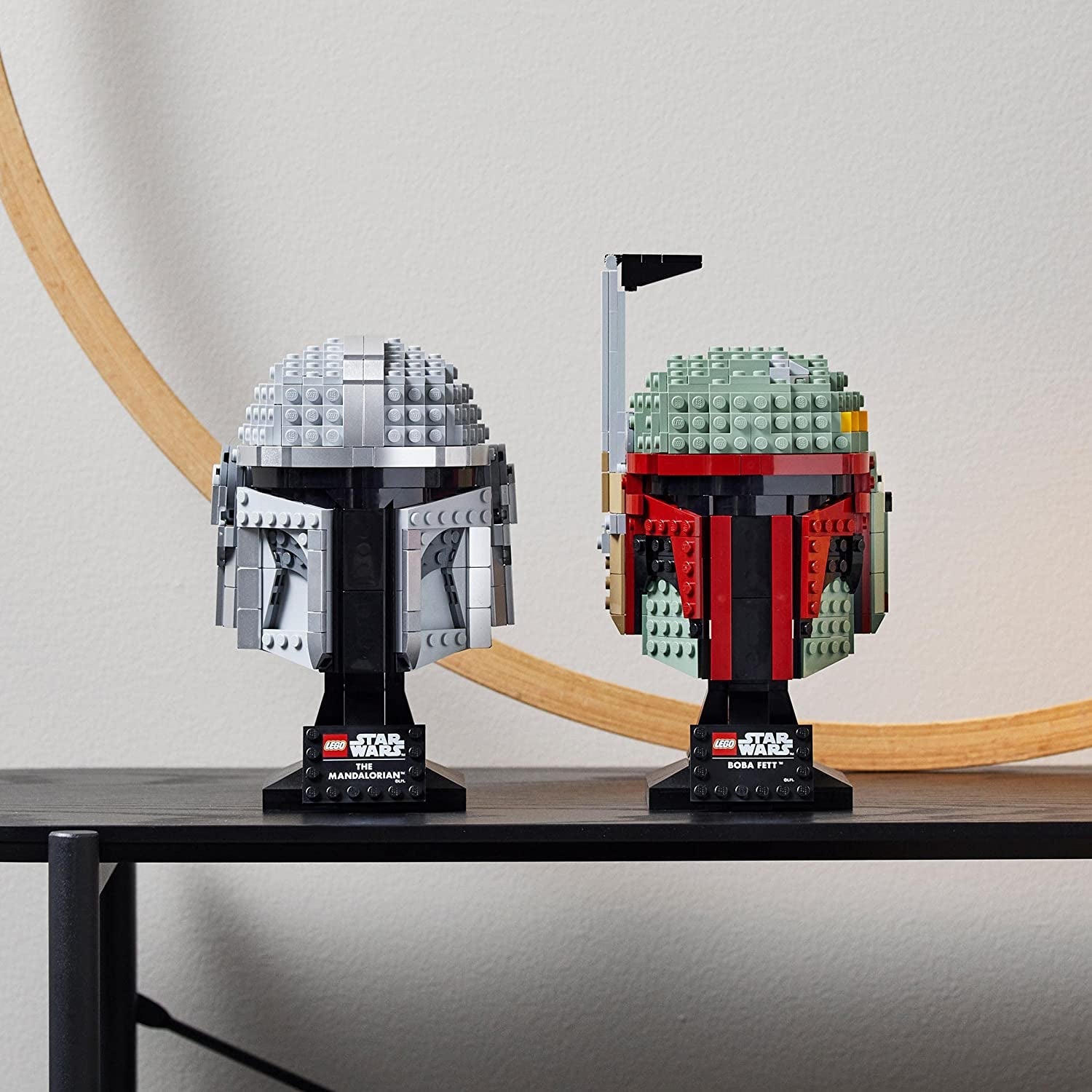 LEGO Star Wars Mandalorianer-Helmmodell, Raumdekorationskollektion und ein wunderbares Geschenk für Erwachsene, Bausatz, Männer, Frauen, Mutter, Vater, Sammlungsgeschenkidee 75328 Bausätze Besuchen Sie den LEGO-Store