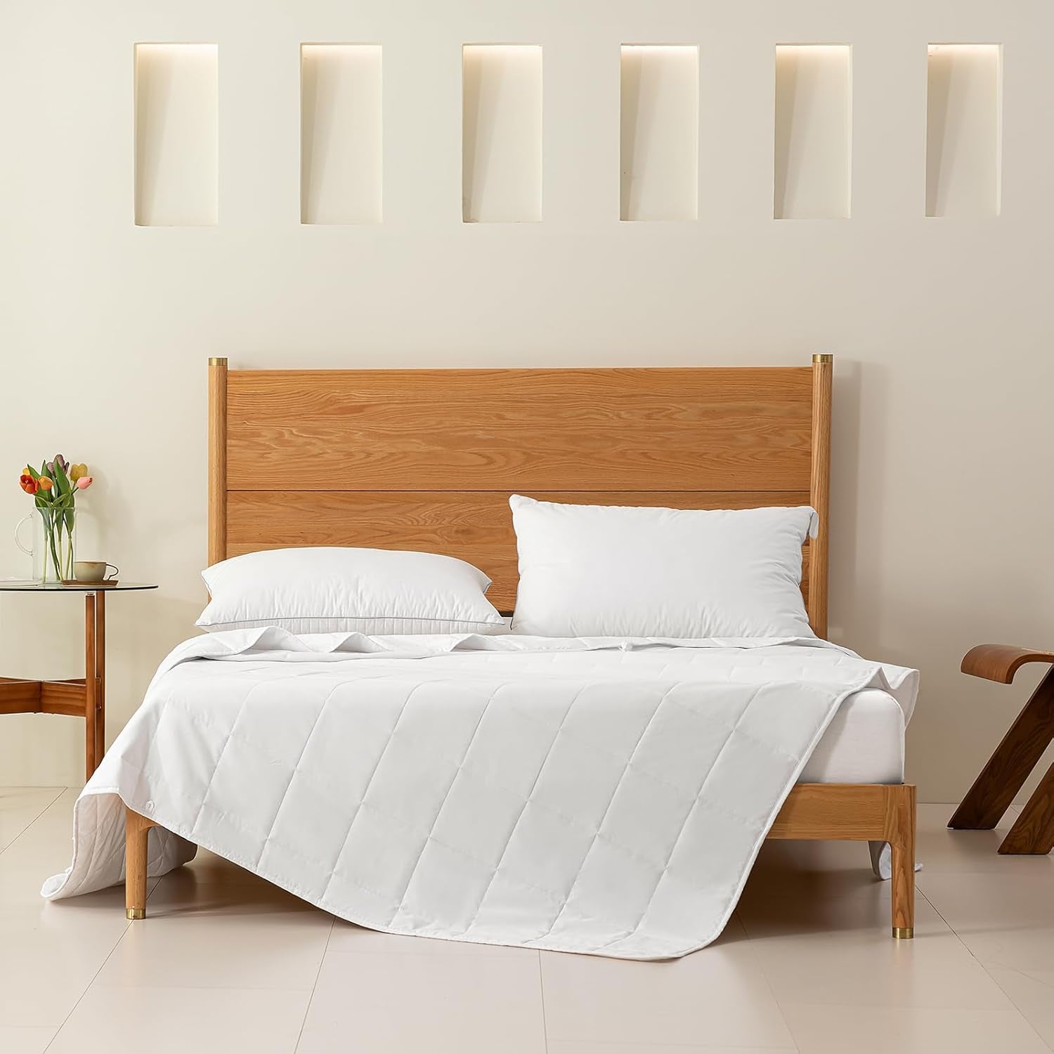 Good Nite Doppelbettdecke, 4,5 Tog, Sommerbettdecke, Doppelbettdecke, weiß, Steppdecke, Polyester, weich und leicht und maschinenwaschbar mit Eckbändern (Doppelbett 200 x 200 cm). Decken und Steppdecken Naty Shop