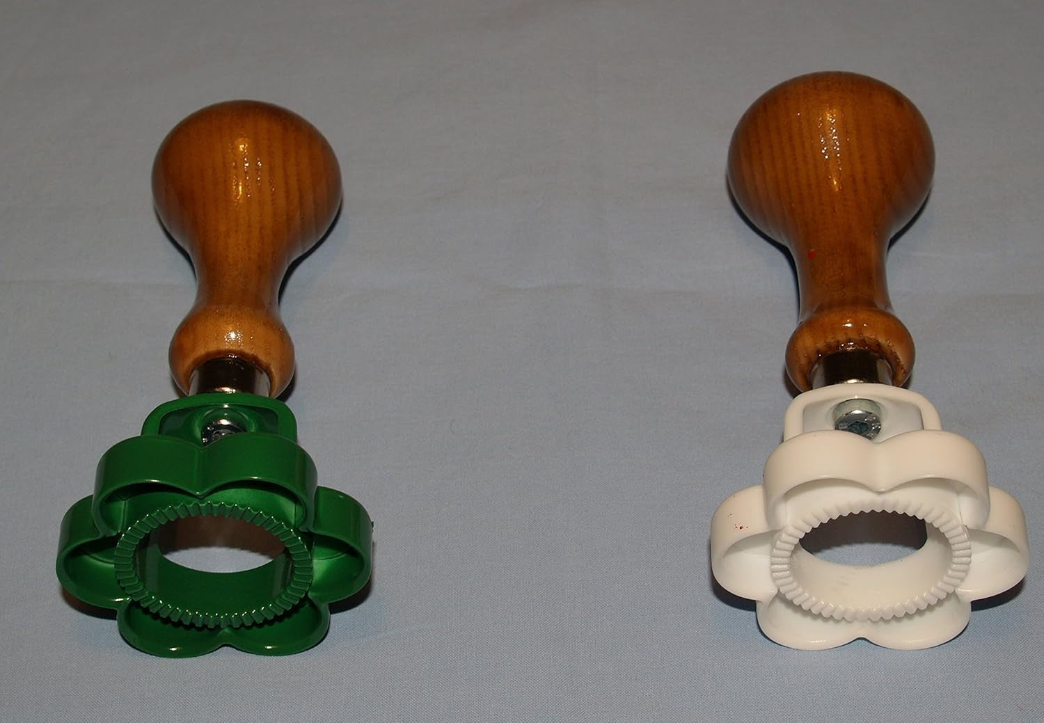 Formă de ravioli în formă de floare, diametru 57 mm 990183