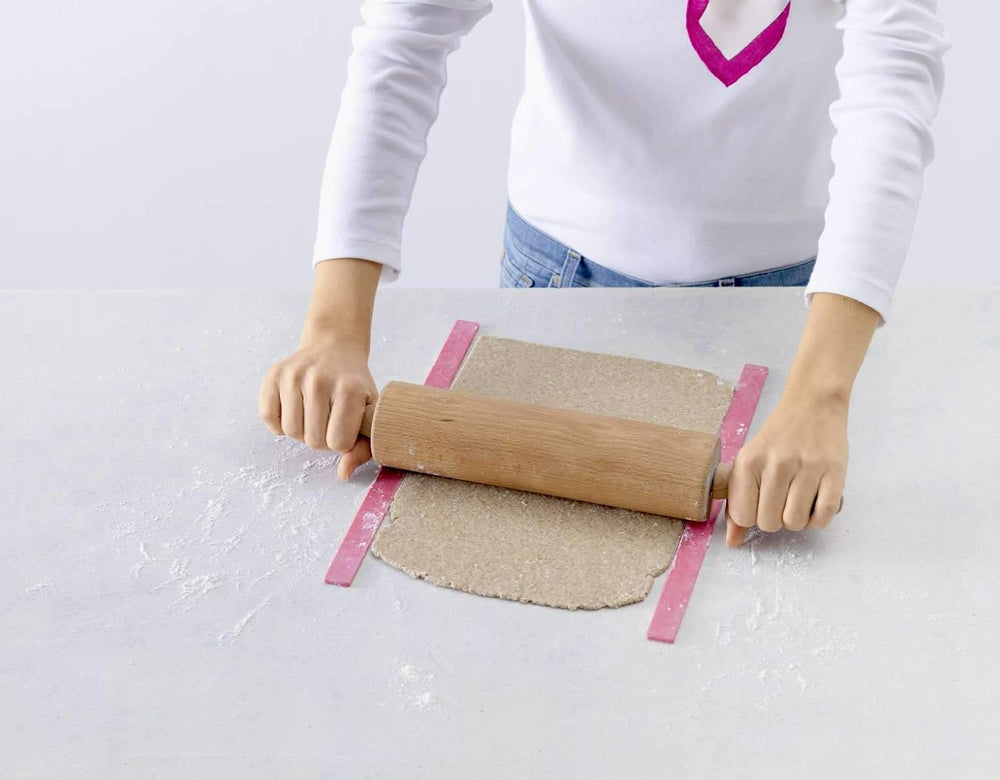 Betty Bossi Cracker Roller, das ideale Küchenhelfer für die Herstellung von Knäckebrot und Crackern für raffiniertes Fingerfood. Teigschneider mit tollen Rezeptideen.