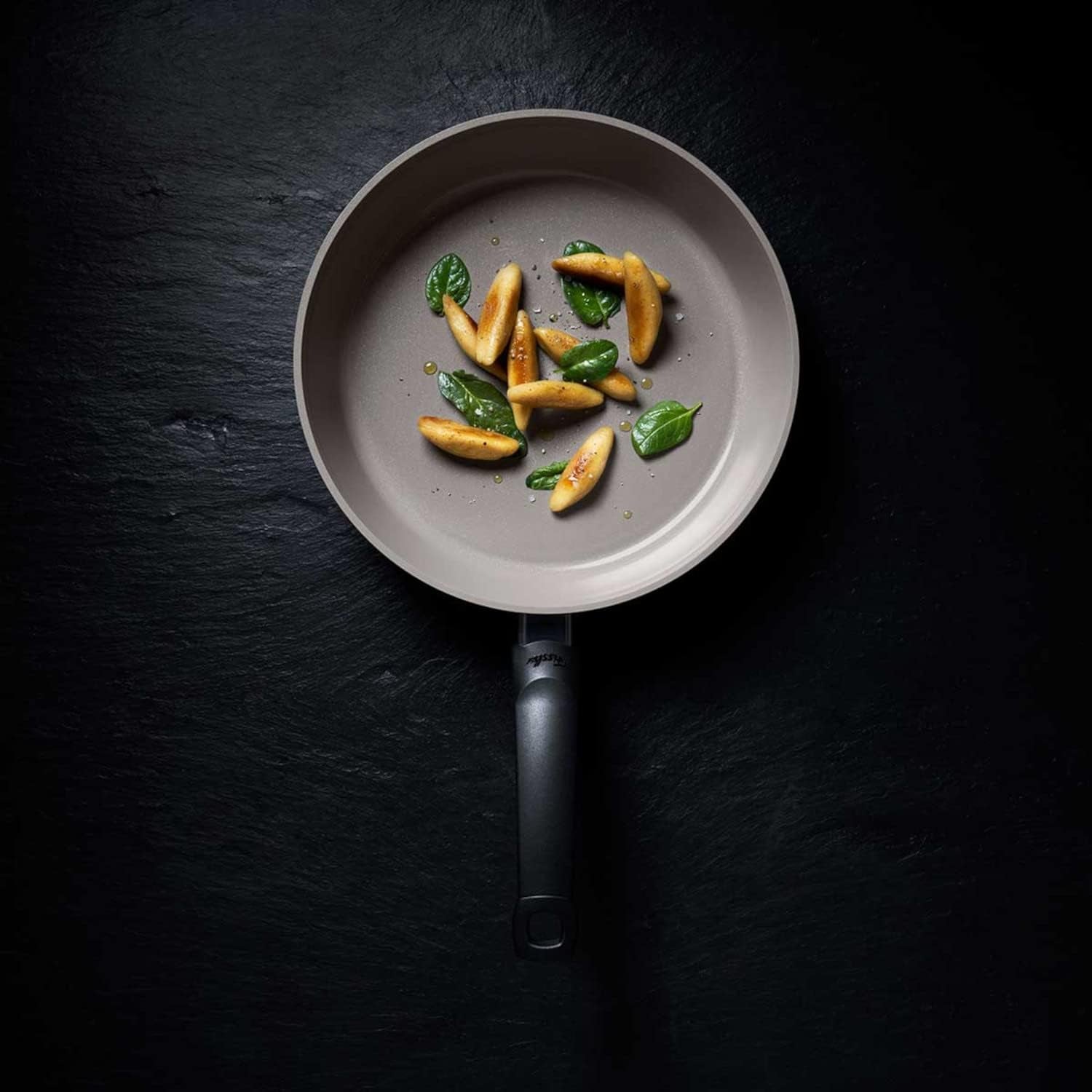 Fissler Ceratal Comfort, antihaftbeschichtete Keramikpfanne – Induktion Töpfe und Pfannen Naty Shop