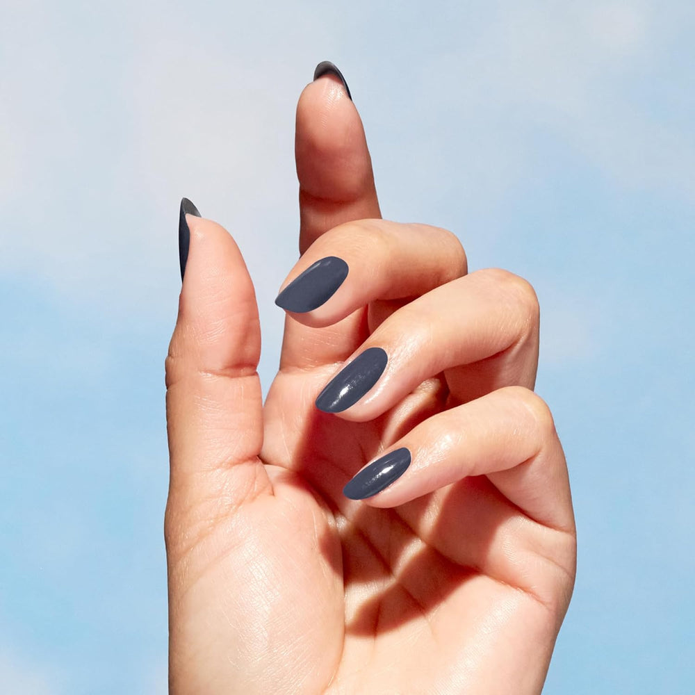 OPI Nature Strong White, Grey und Black Shades – langanhaltender Nagellack mit einer innovativen veganen Formel mit natürlichen Inhaltsstoffen – für glänzende Nägel
