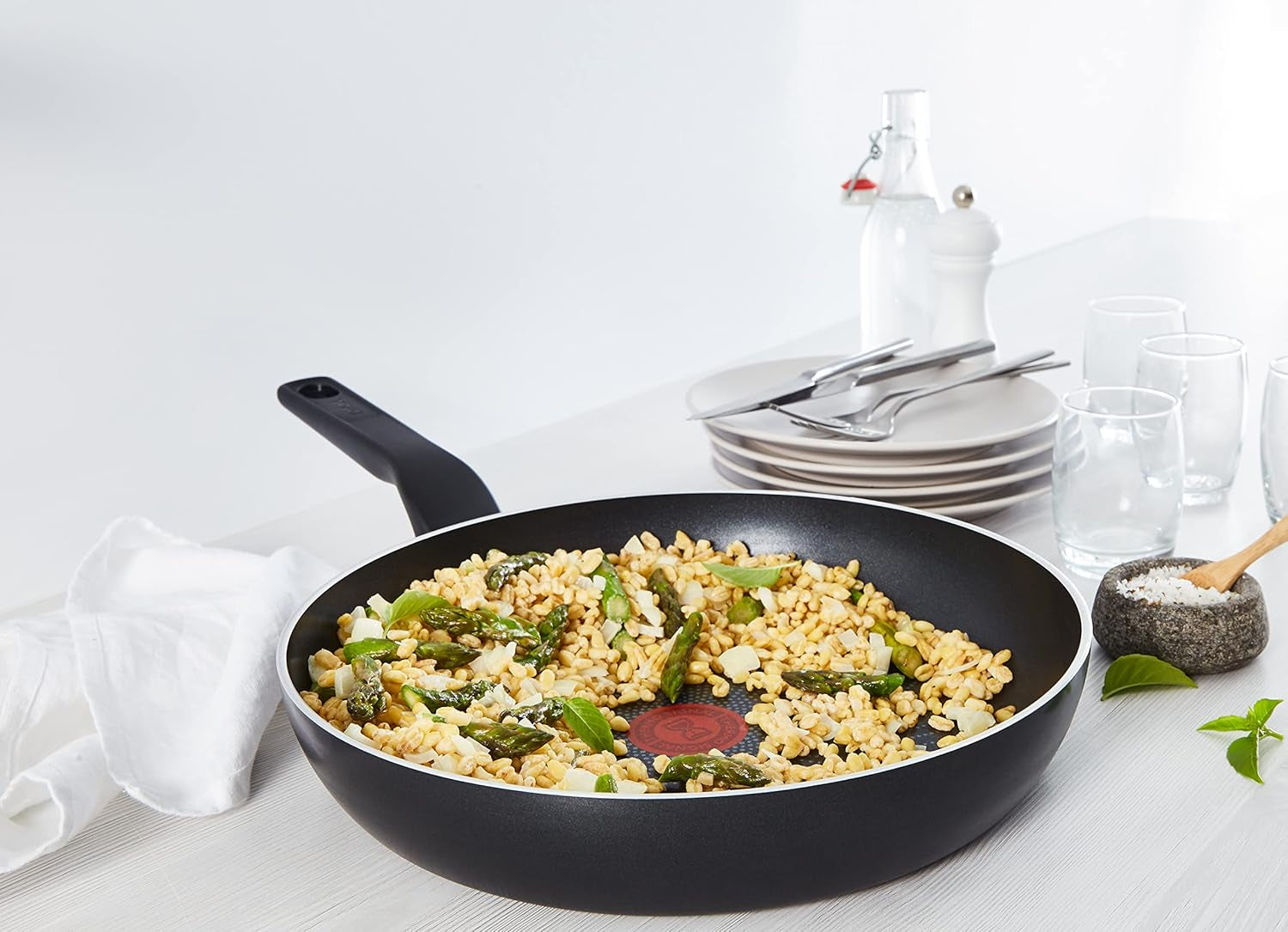 Tefal C27808 Großzügige Kochpfanne 32 cm, Antihaftbeschichtung, Thermo-Fusion-Boden, alle Arten von Induktionskochfeldern. Töpfe und Pfannen Naty Shop