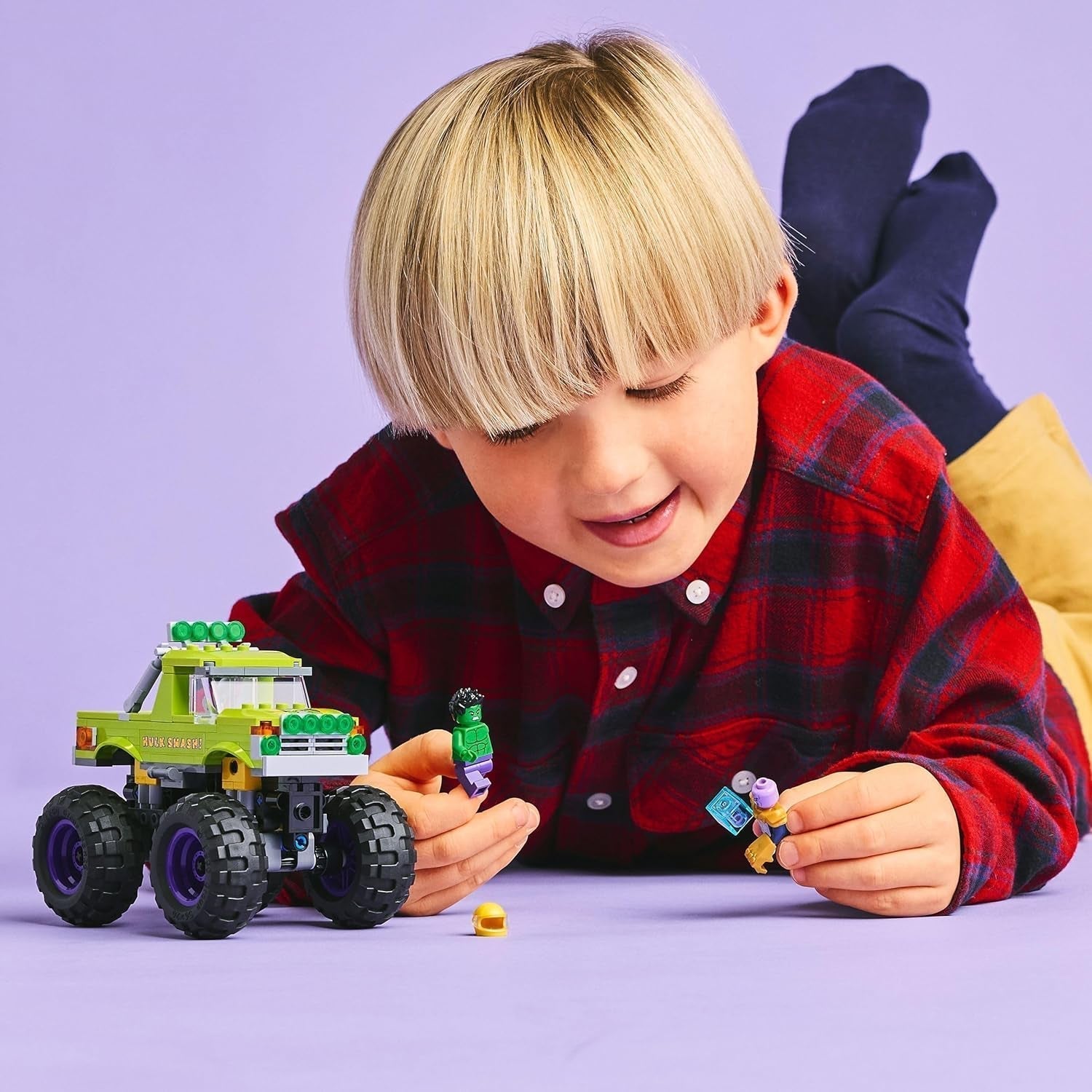 LEGO – Marvel Hulk Truck Vs. Thanos – Superhelden-Bauspielzeug – Avengers-Fahrzeug und Minifiguren – Monstertruck für Megaspaß – Geschenk für Jungen und Mädchen ab 7 Jahren – 76312 Bausets Besuchen Sie den LEGO-Store
