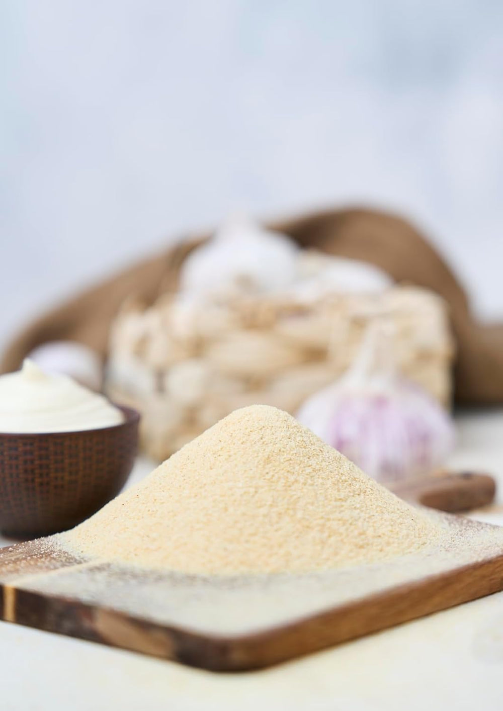 Fuchs Gewürze - Knoblauch granuliert - würzig-zwiebliger Geschmack für Tzatziki, Knoblauchbutter oder Gemüsegerichte - natürliche Zutaten - 85 g in wiederverwendbarer, recyclebarer Dose