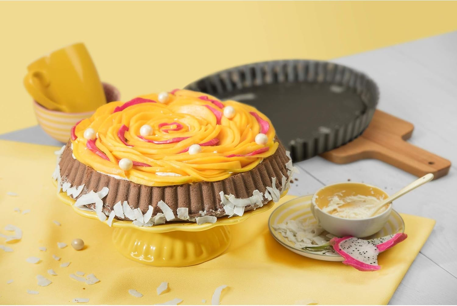 ORIGINAL KAISER Classic Obstbodenform 28 cm, Obstkuchenform, Gleichmäßige Bräunung & Classic Mini Torteletts 6 Stück, Tartelette Förmchen 10 cm, Tarteform Klein, Tortelettförmchen Antihaftbeschichte Backformen und Bleche Naty Shop