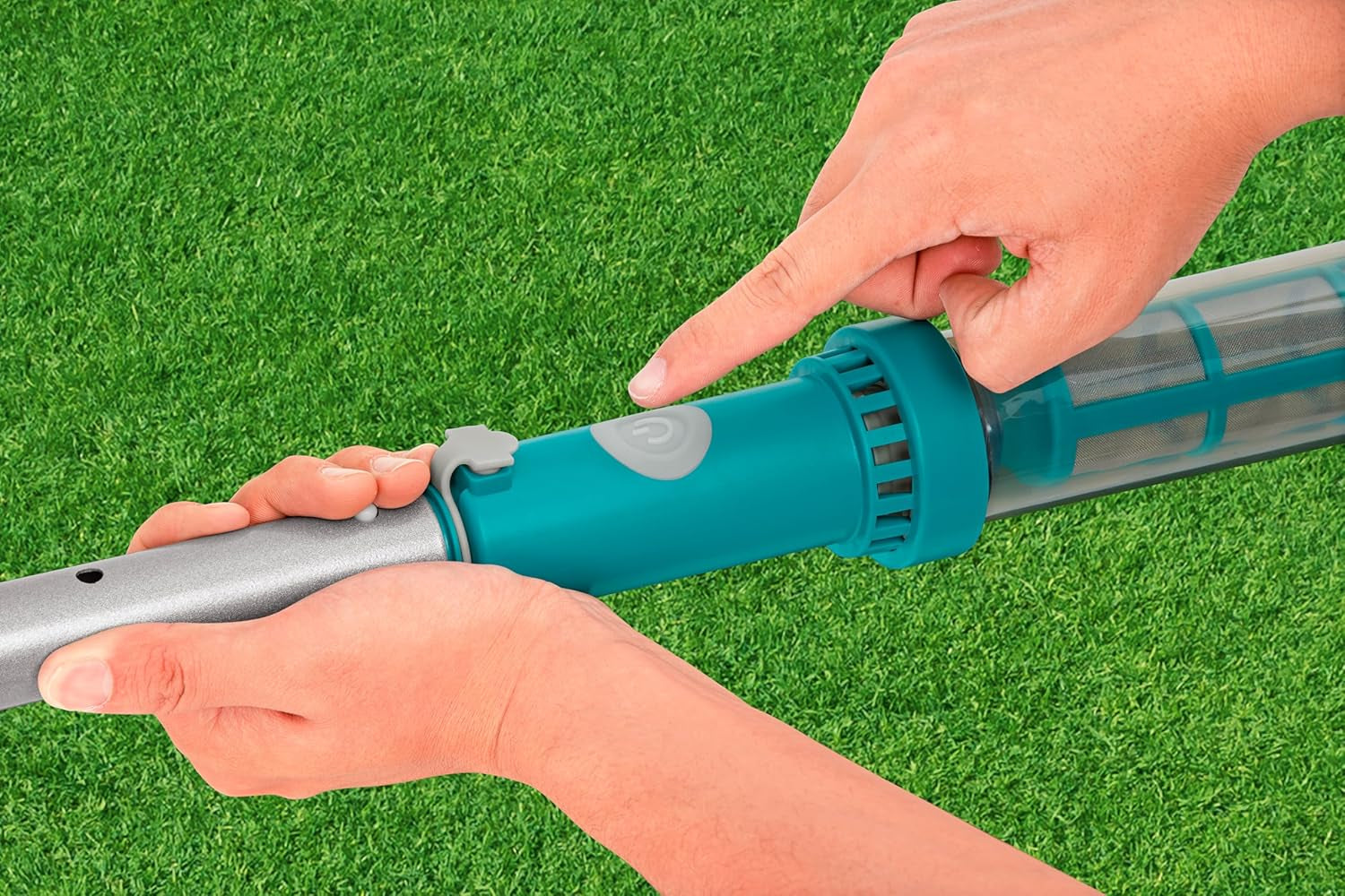 Bestway AquaSurge batteriebetriebener Poolsauger 251 cm