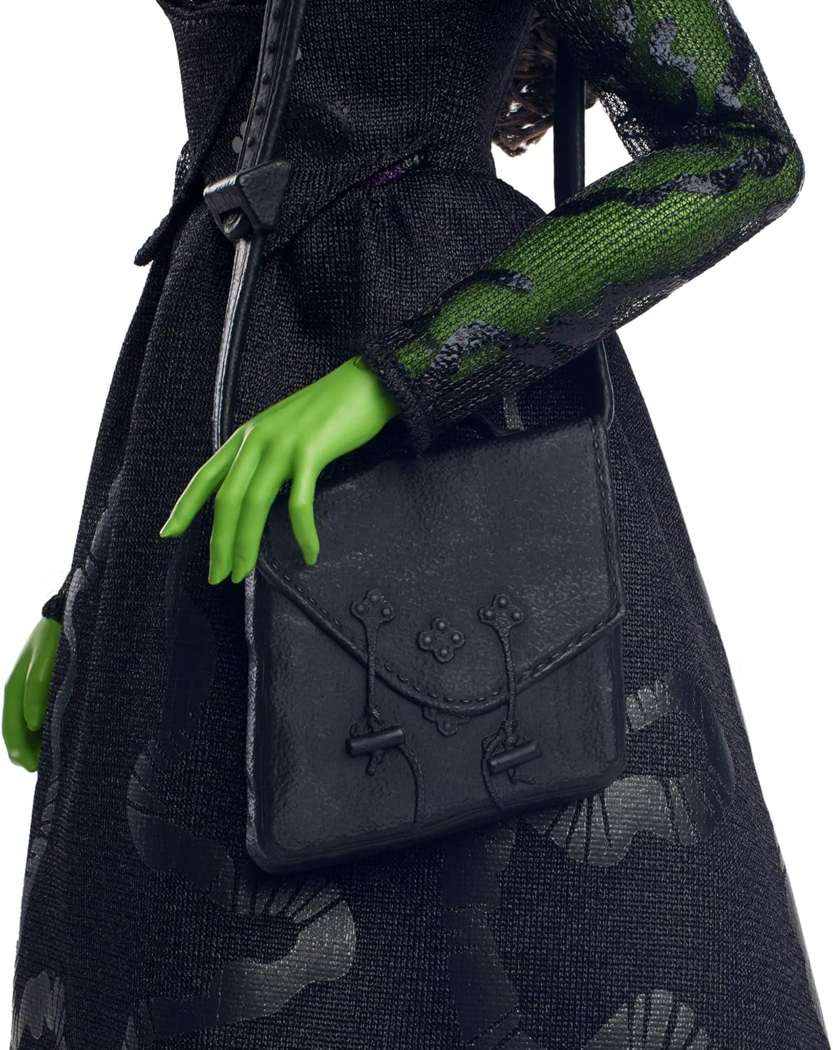 Păpușă de modă Mattel Wicked Elphaba și accesorii cu piele verde, păr negru împletit, diverse poziții posibile și aspect de rochie de bal detașabilă, HXT62, [Multicoloră]
