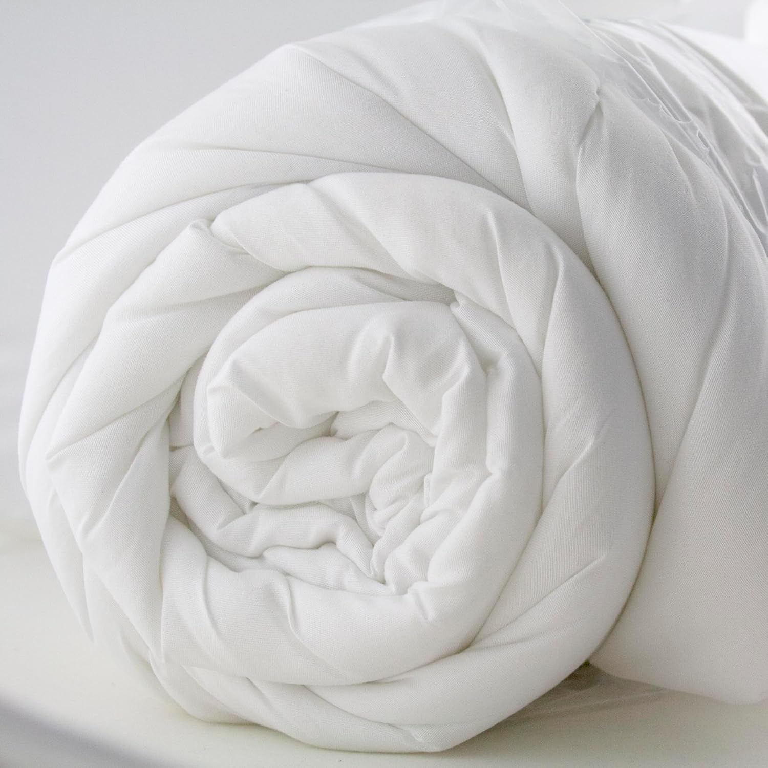 BOHEME | Plapumă/ Umplutură pentru pat 120 cm, plapumă 300 G/M², umplutură hipoalergenică din fibre respirabile antiacarieni, umplutură extra moale și antibacteriană, dimensiuni 200 X 200 cm Plapumi si pilote Naty Shop