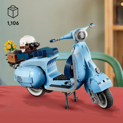 LEGO Icons Vespa 125, baubares Motorradmodell, italienischer Vintage-Roller, Modellbausatz für Erwachsene, Ausstellungsstück als Raumdekoration, Geschenke für Frauen und Männer 10298 Bausätze Besuchen Sie den LEGO-Store