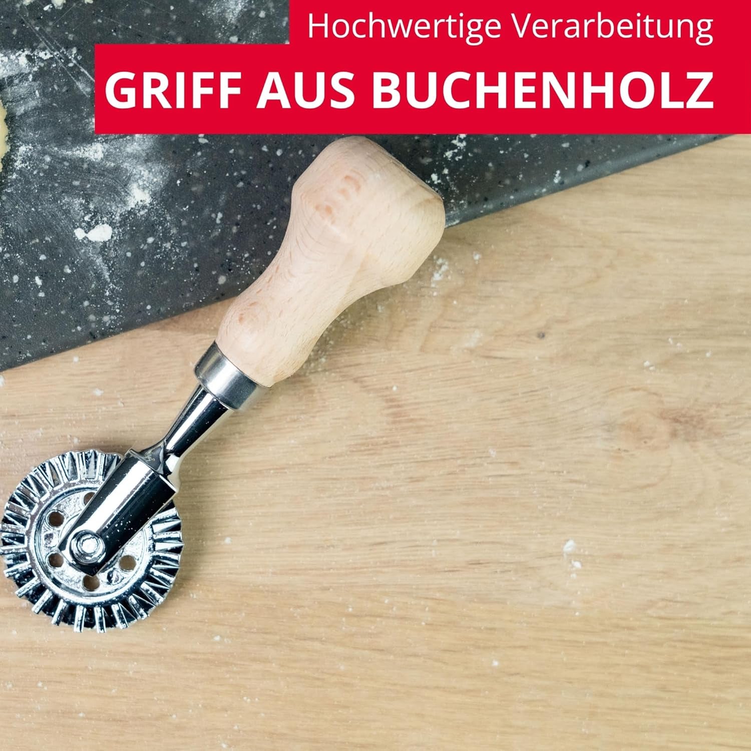 Roată de patiserie/tăietoare de ravioli Westmark Sofia – Roată de patiserie practică pentru tăierea pastelor și aluatului de casă, roată ø 39 mm – Zinc, lemn de fag