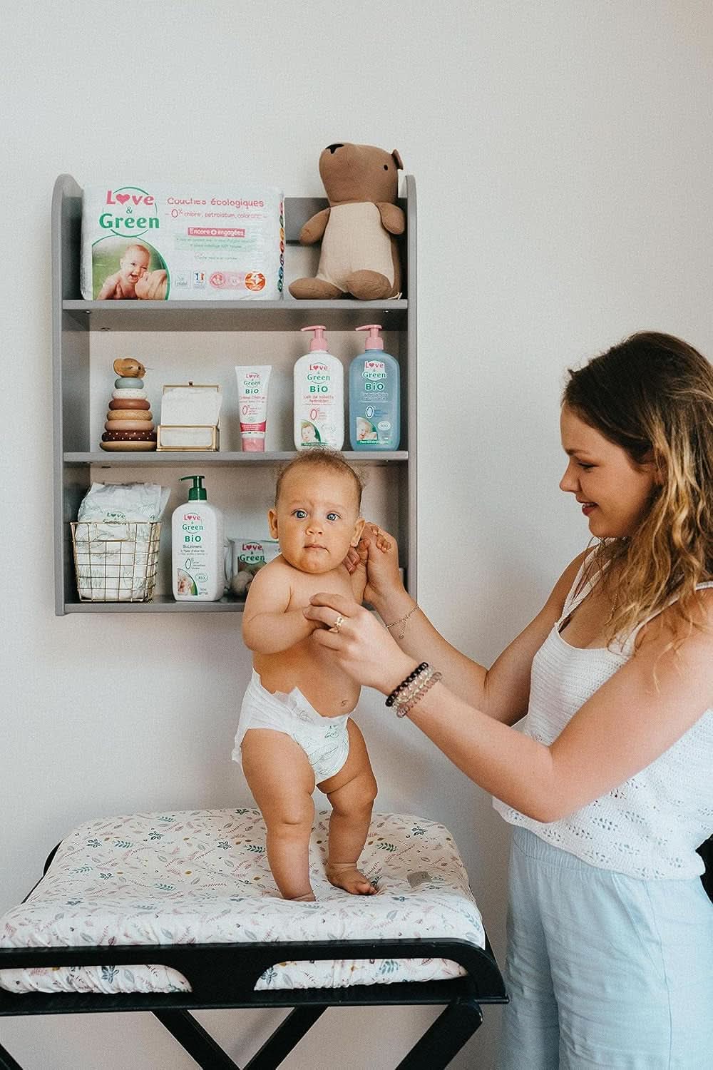 Love & Green, chlorfreie Windeln, Packung für 1 Monat, Größe 4 Mutter und Kind Naty Shop