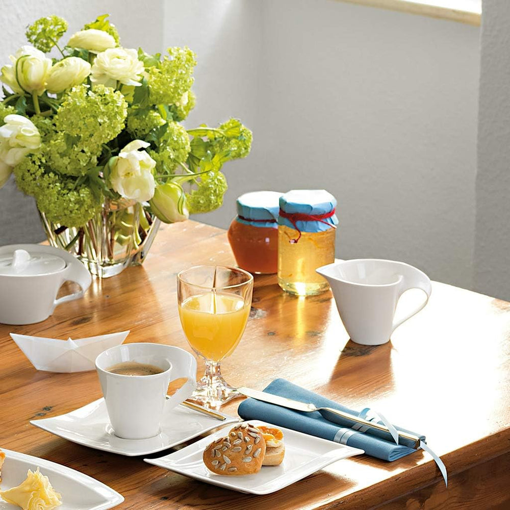 Cană de lapte Villeroy & Boch NewWave, cutie de lapte cu mâner curbat, porțelan premium, potrivită pentru mașina de spălat vase și cuptorul cu microunde, albă, 200 ml