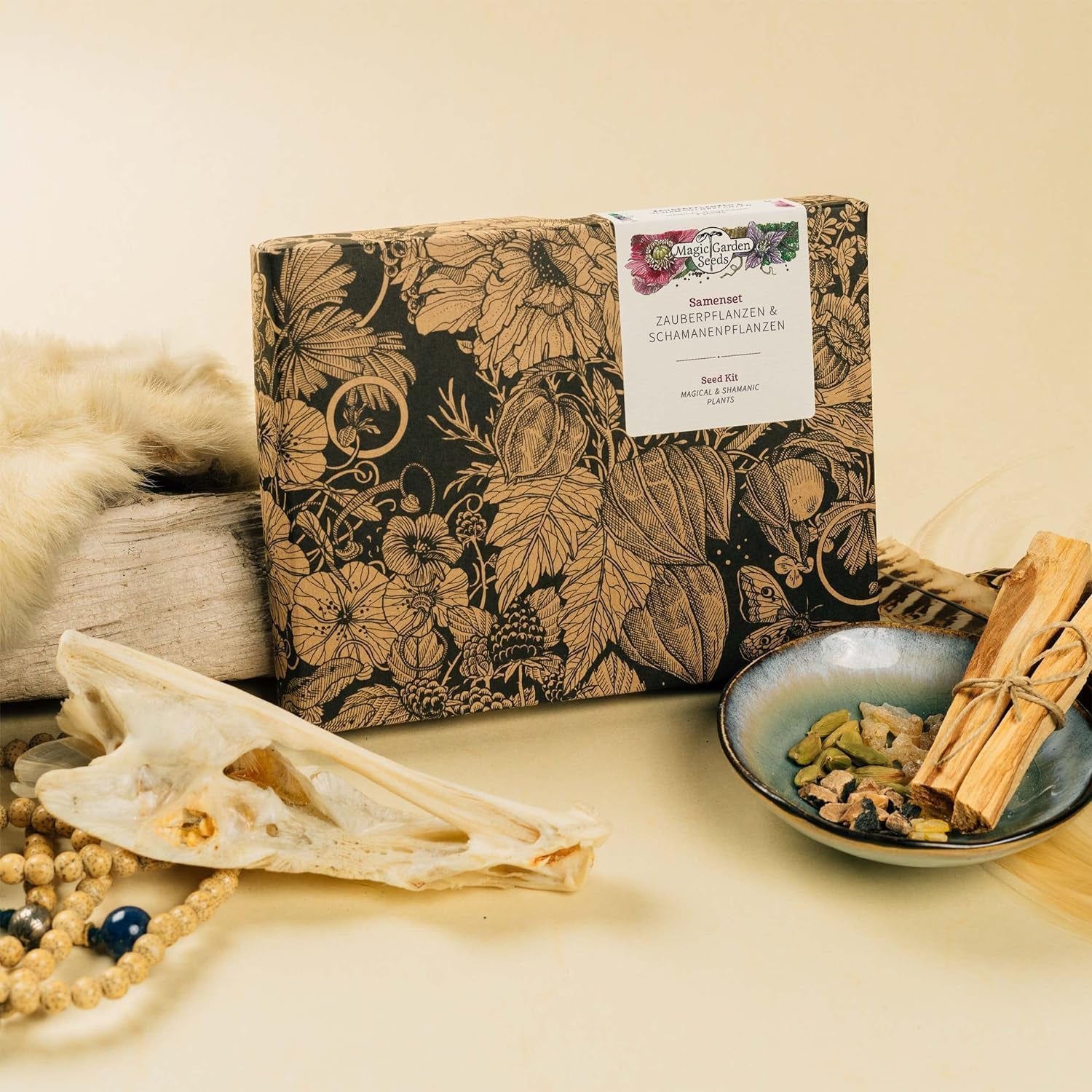 Magic Garden Seeds - Zauber- & Schamanenpflanzen - Samen Geschenk Set Mit 5 Magischen Kräutern Für Magie Im Garten - Kräuter Anzuchtset Mit Alraune, Bauerntabak, Salbei, Bilsenkraut Und Habichtskraut