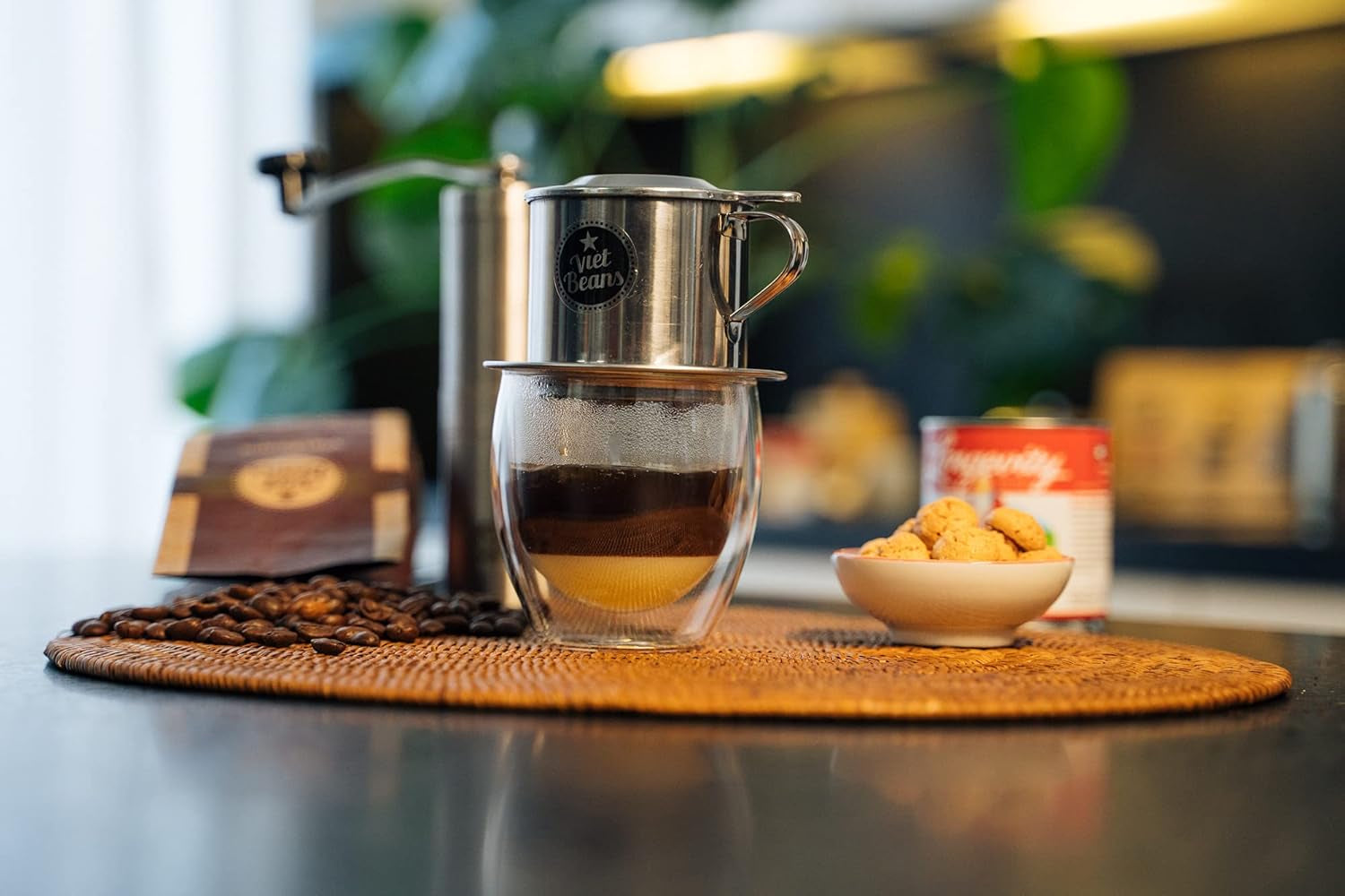 VietBeans 100% Robusta – Ganze Bohne - Kaffeespezialität aus Vietnam - Kräftig und würzig – 250g