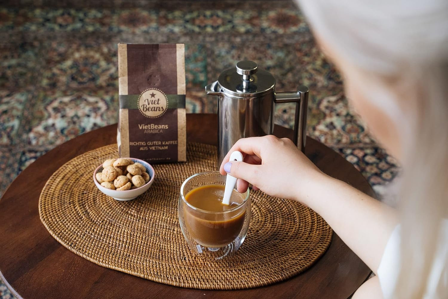 VietBeans 100% Arabica Gemahlener Röstkaffee - Kaffee säurearm gemahlen - Fruchtiger Hochlandkaffee mit Nebennote Karamell und Honig - Leicht bittere Süße - 250g