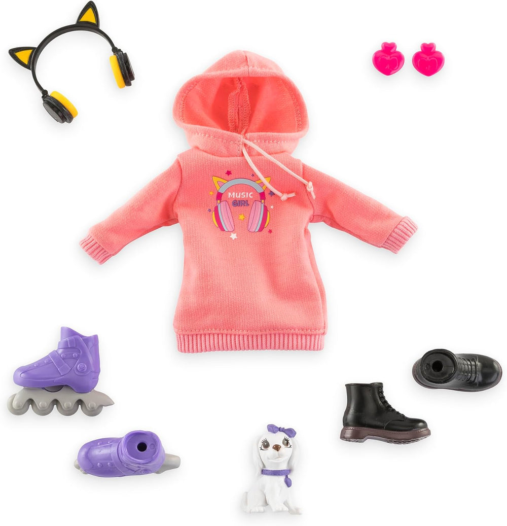 Corolle Girls Melody Music und Fashion Set, Knöchelpuppe im coolen Hoodiekleid mit Hund, trendige Kopfhörer, Ohrringe und extra Inlineskates, Vanilleduft, 28cm, ab 4 Jahre