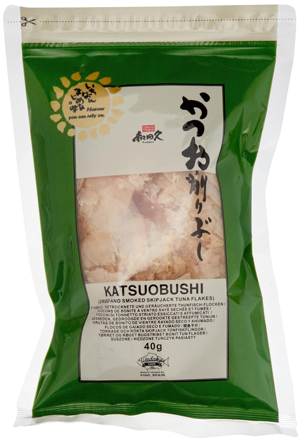 Katsuobushi Bonito Flocken – Aus 100 Prozent getrootkenem und geräuchertem Bonito Tunfisch – Ideal für die japanische Küche – 1 x 40 g
