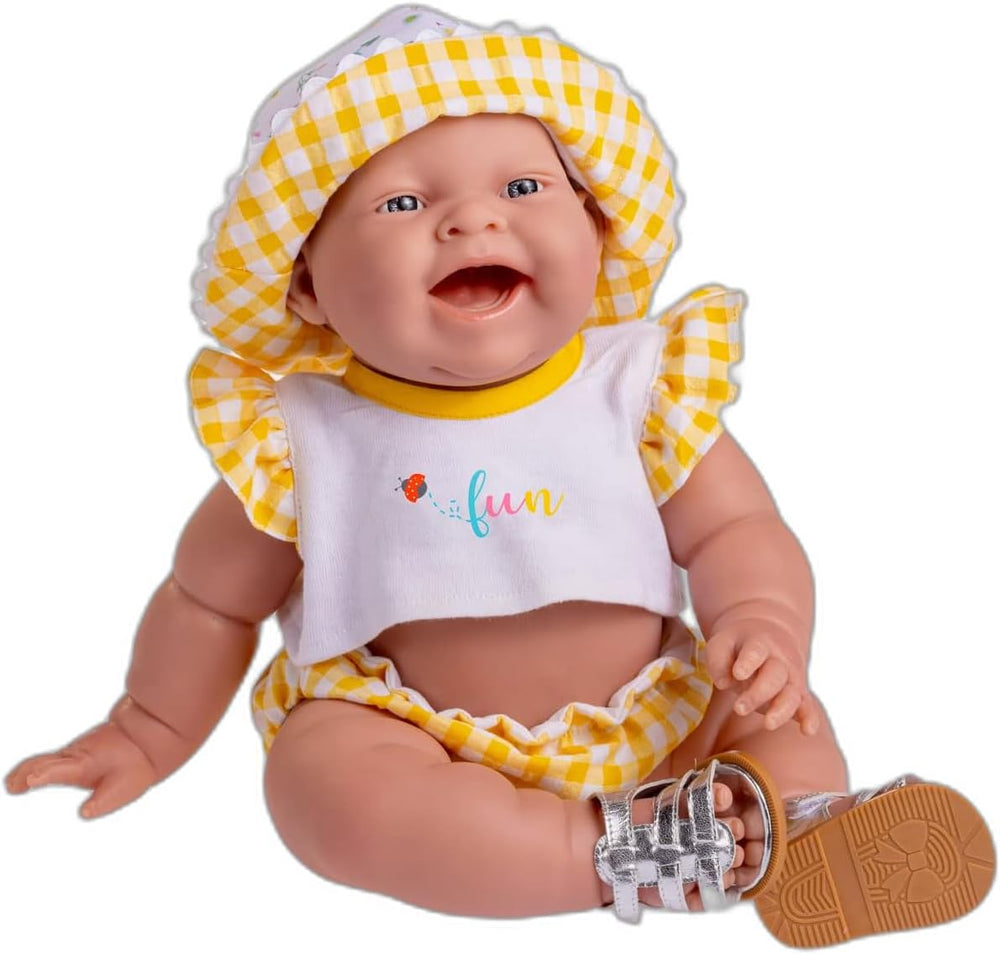 JC Toys - Lola Lemon Twist Puppe, 36 cm, weiches Vinyl, lächelndes Gesicht, sitzende Puppe, Kleidung mit Vichy und Sandalen, Mädchen, 2 Jahre