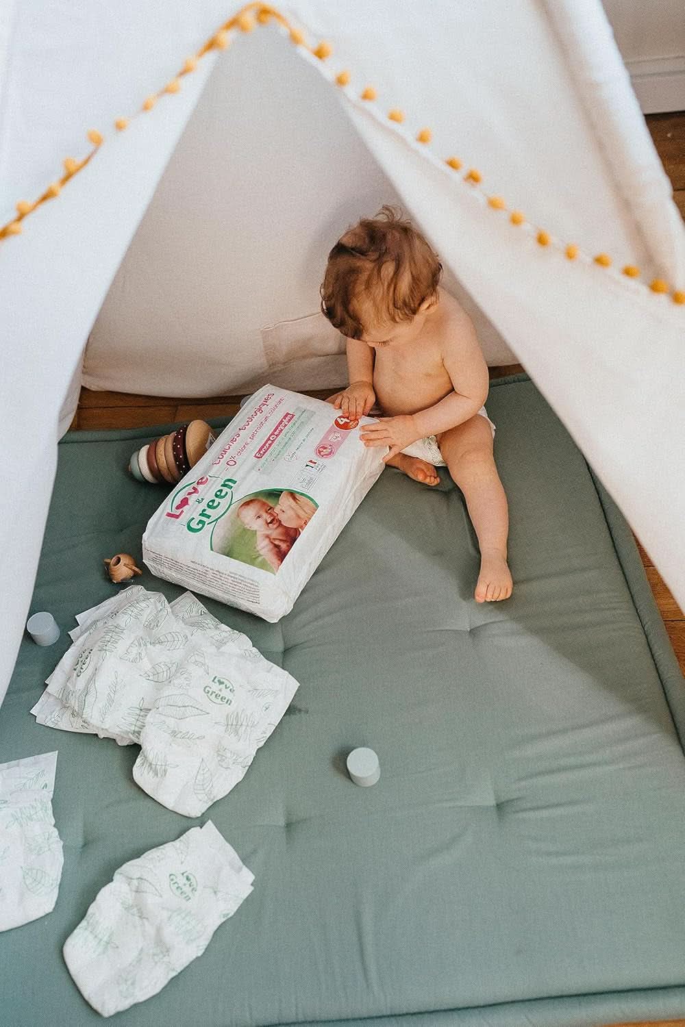 Love & Green, chlorfreie Windeln, Packung für 1 Monat, Größe 4 Mutter und Kind Naty Shop