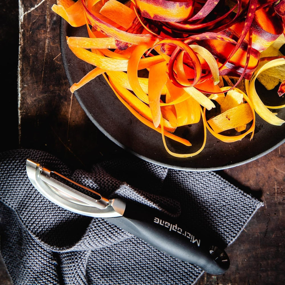 Naty Shop Microplane Professioneller Doppelklingen-Edelstahl-Beidhändigschäler