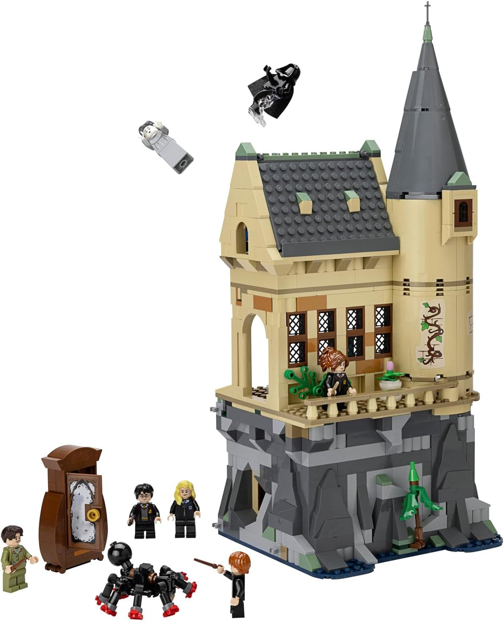 LEGO Harry Potter Schloss Hogwarts: Krankenflügel – DIY Set mit 7 Minifiguren – Modellbau mit Hermine und Ron Figuren – Kreatives Geschenk für Mädchen, Jungen und Fans ab 9 Jahren – 76463