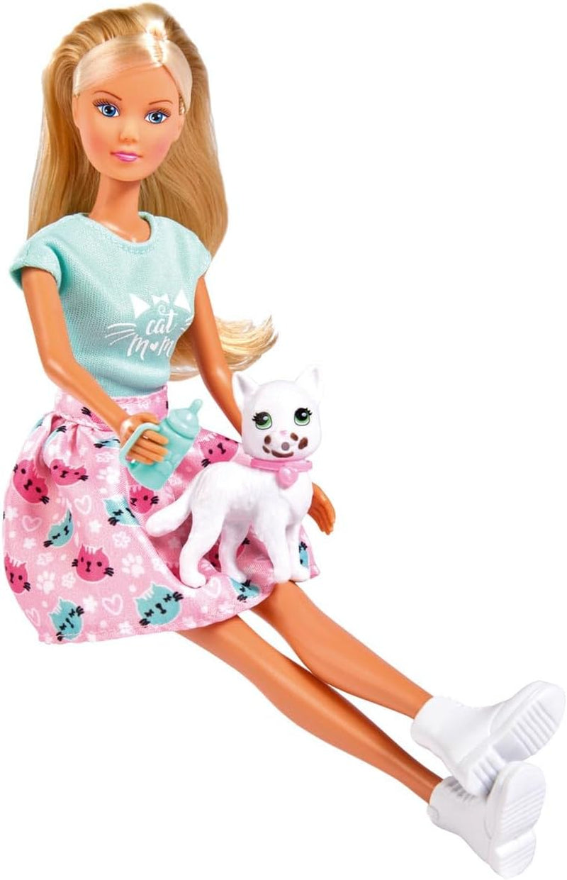 Simba 105733489 - Steffi Love Kitty Love, Puppe in einem modischen Outfit mit süßer Katze mit Essen um den Mund, mit viel Zubehör