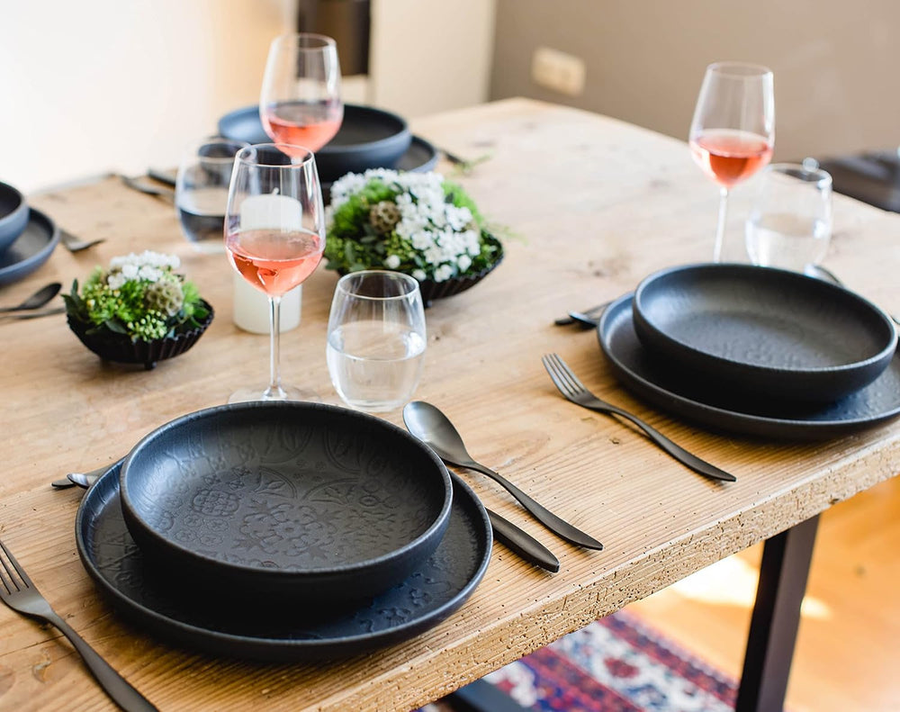 MÄSER 934064 Serie Tiles Modernes Vintage Geschirr Set Für 2 Personen in Maurischem Design Mit Mattglasur, 8-Teiliges Tafelservice Mit Tellern Und Schalen Aus Hochwertiger Keramik, Steinzeug, Schwarz Seturi vesela masa Naty Shop
